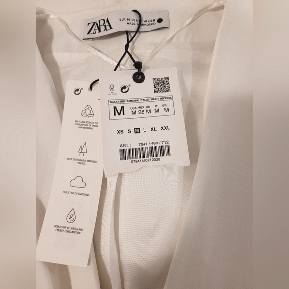 NWT ZARA Ecru Shoulder Pads Short Dress, size Medium - Picture 4 of 7